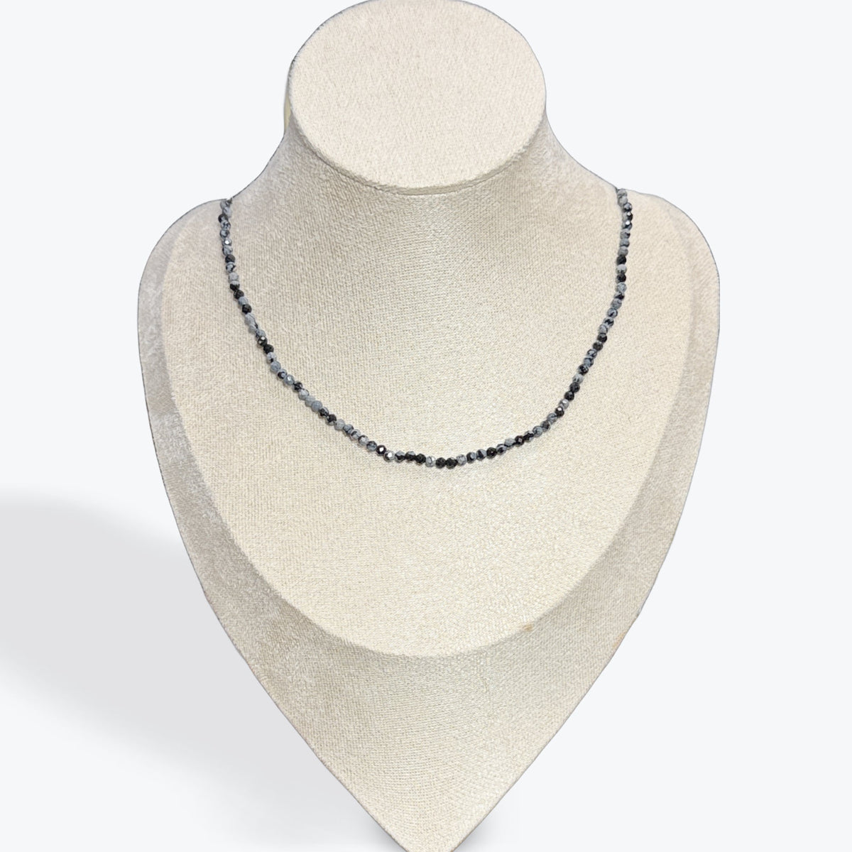 Collier Obsidienne Neige facetté – photo 4