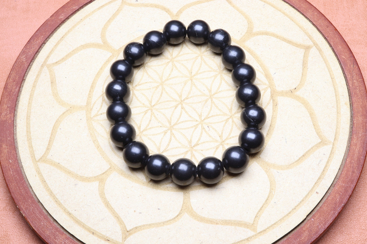 Bracelet Shungite porté