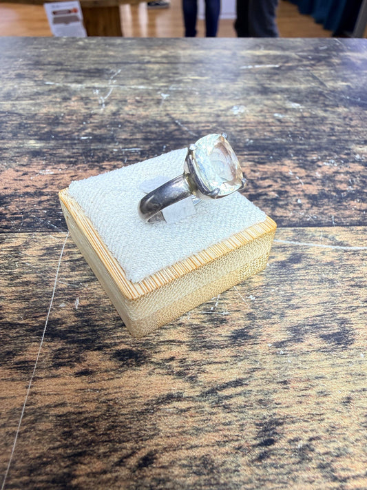 Bague citrine rectangulaire