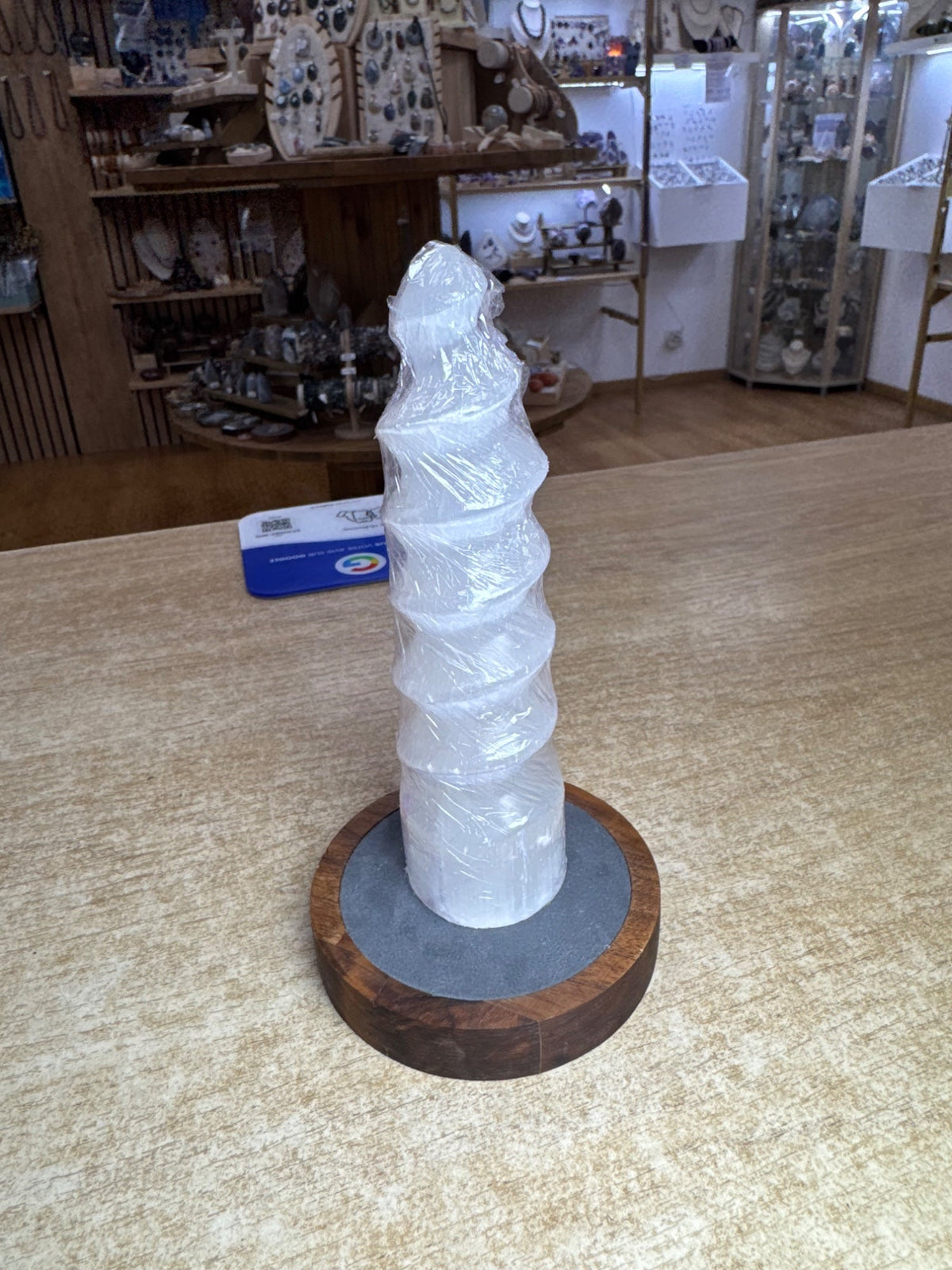 Prisme en tourbillon sélénite | 16x5 cm- 325gr