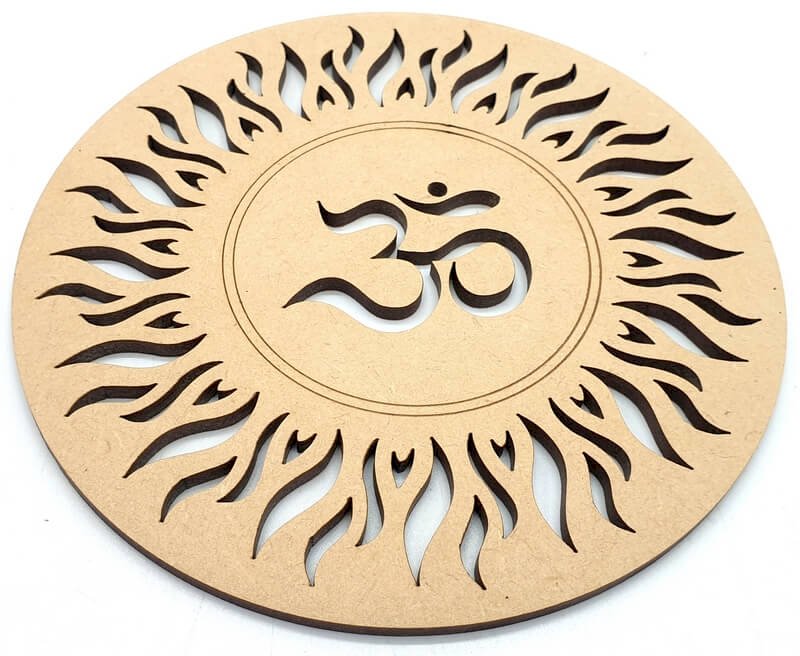 Plaque Bois OM Soleil gravée 15cm