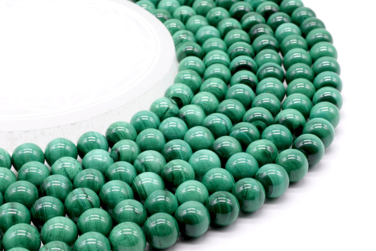 Perles 'Light' Malachite 'AA' sur fil