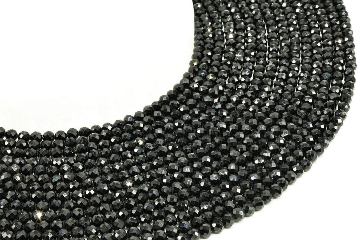 Perles facettées Spinelle Noir 4mm sur fil 38cm