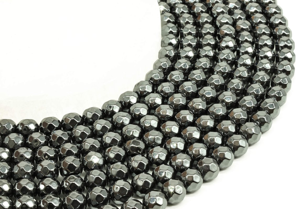 Perles facettées Hématite sur fil