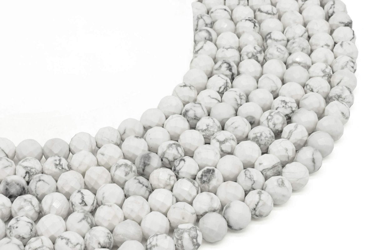 Perles facettées Howlite sur fil