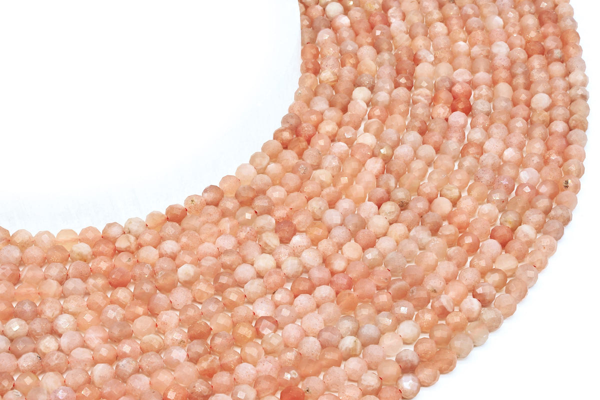 Perles facettées Pierre de Soleil sur fil — 4 mm