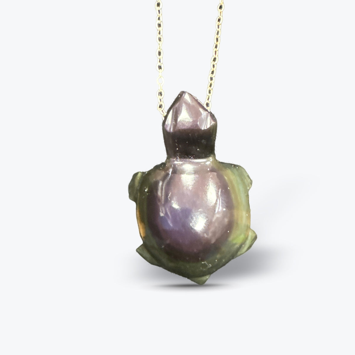 Pendentif Tortue Sculptée en Nacre ou Obsidienne Œil Céleste Naturelle – Métal doré | 11gr - 3x2,5cm