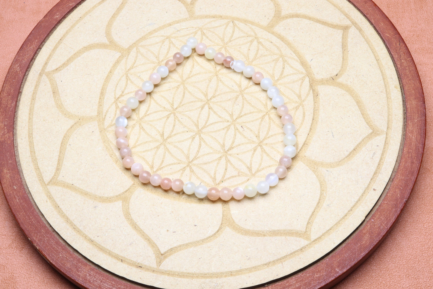 Bracelet en Pierre de Lune - Fertilité et Créativité 4mm