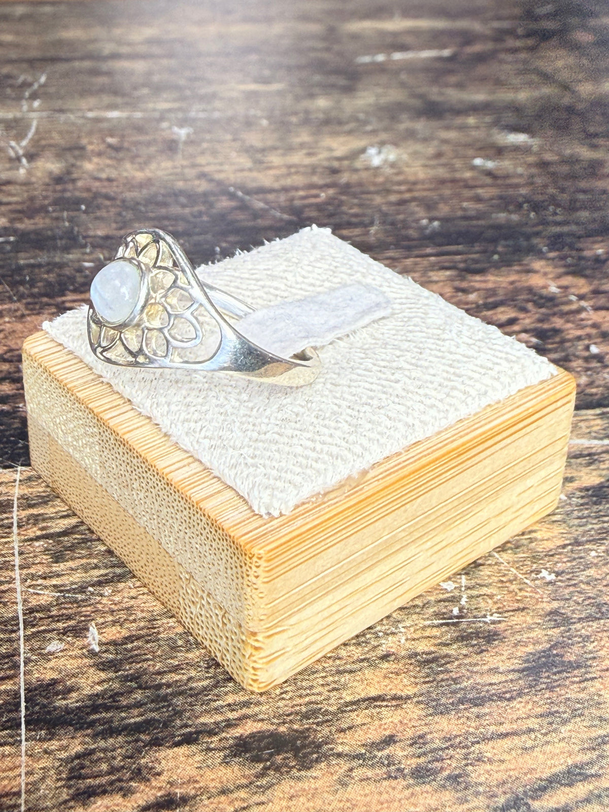Bague pierre de lune Sélénia