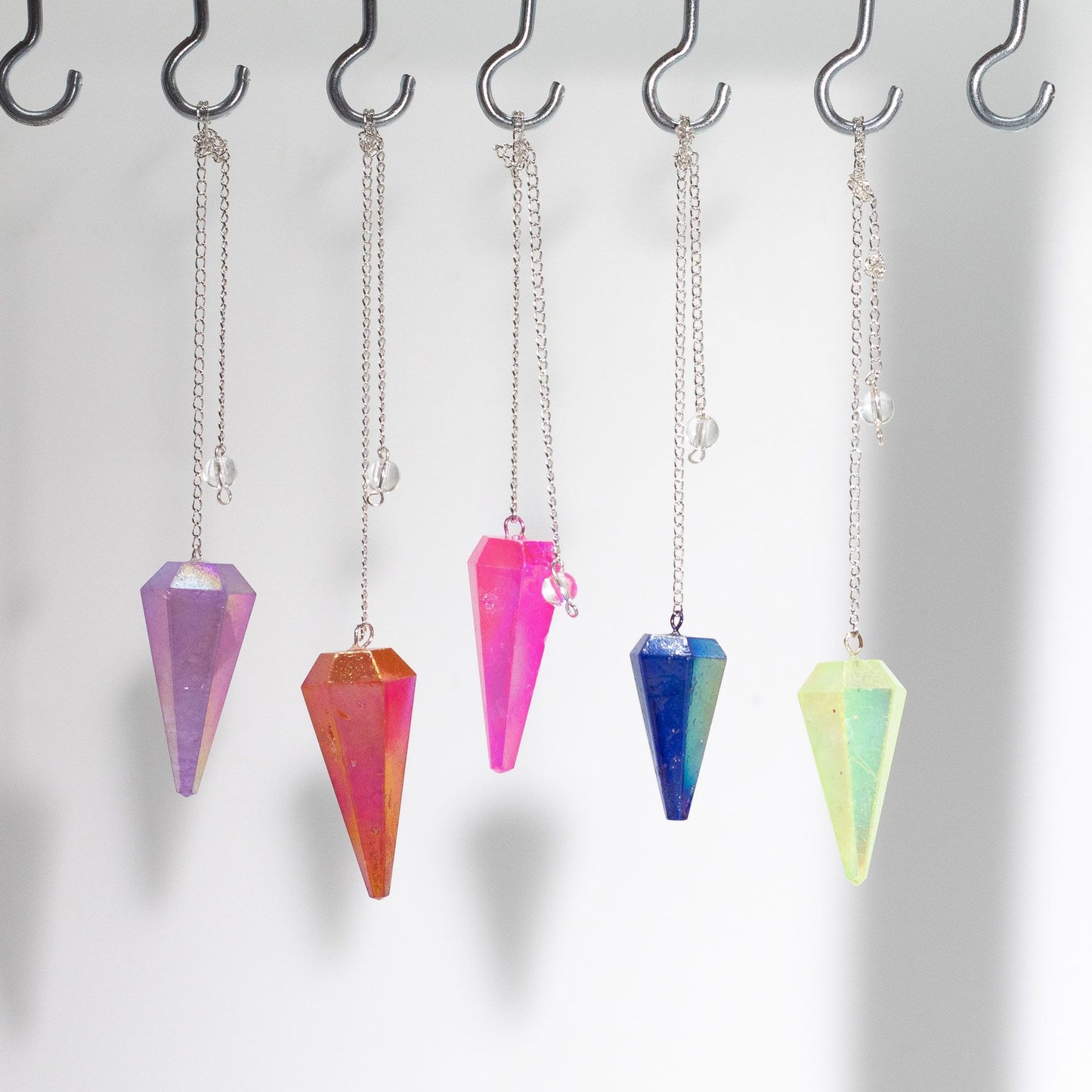 Pendule Hexagonal Quartz Rose Aurora 4cm – photo 3