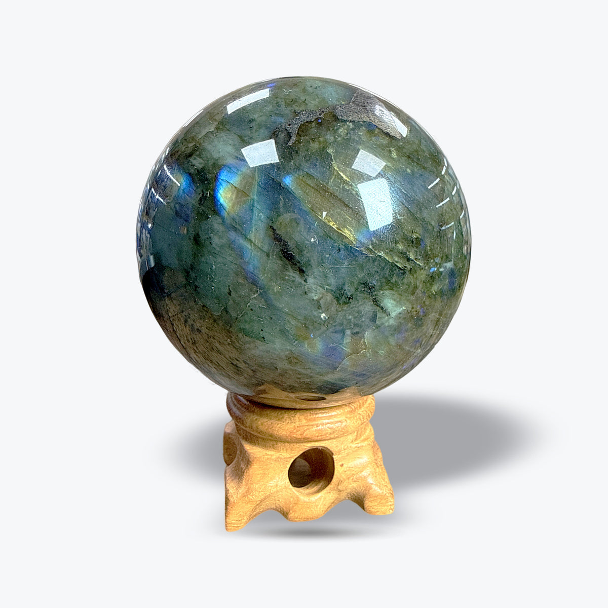 Sphère en Labradorite Naturelle polie sur socle bois – 5 à 8,5 cm – Madagascar - Pièce unique