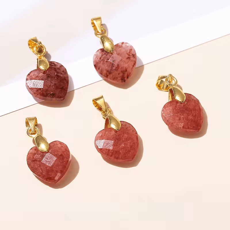 Pendentif Cœur Facetté en Quartz fraise 12x5mm