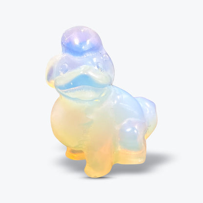 Figurine Chien Assis en Opalite – verre opalescent blanc laiteux, poli - Pièce unique | 24gr - 3,5x3cm
