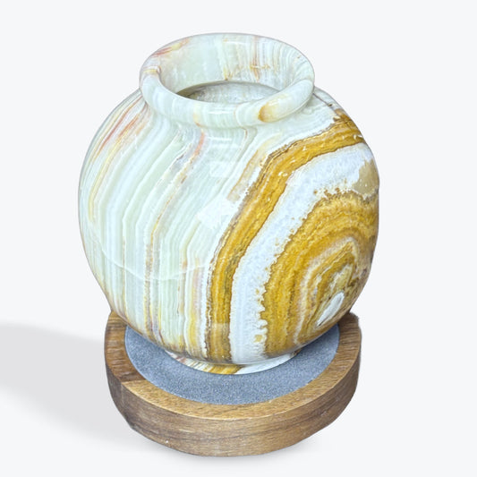 vase en onyx