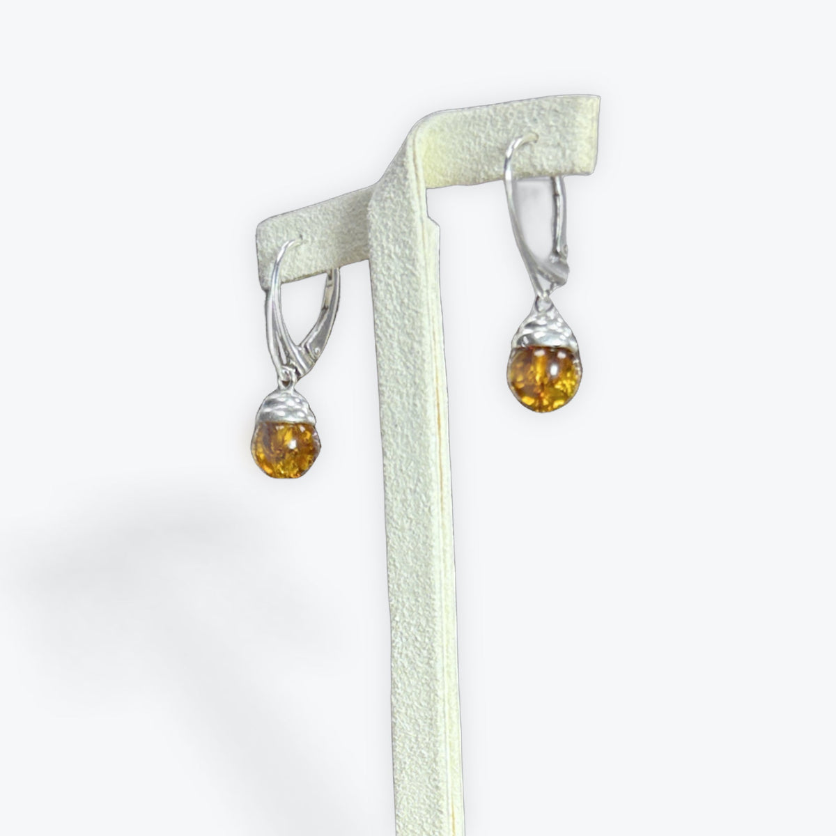 Boucle d'oreilles perle en Ambre pendante