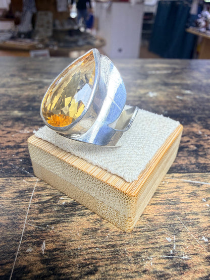 Bague Citrine taille poire