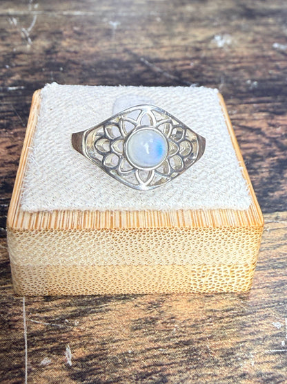 Bague pierre de lune Sélénia