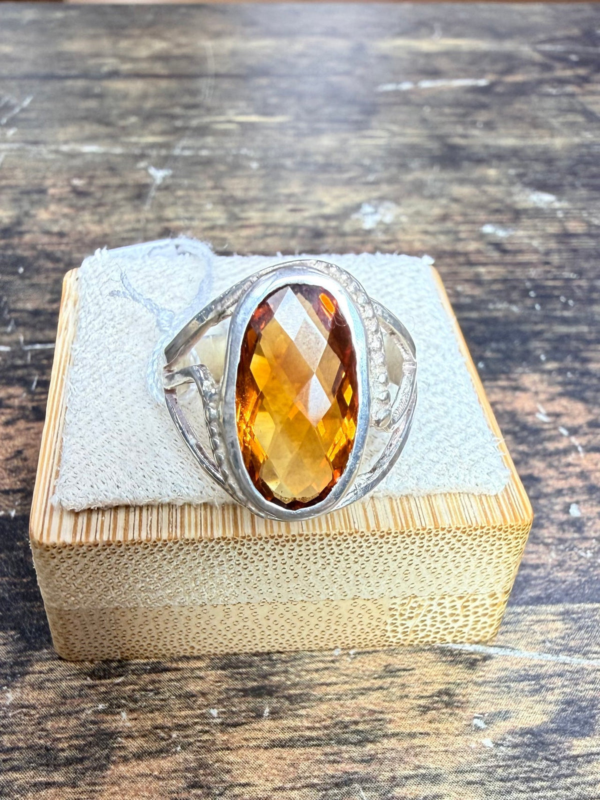 Bague Citrine facetté ovale – photo 2