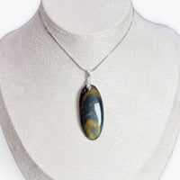 Pendentif Oeil de faucon - Environ 4,5x2 cm