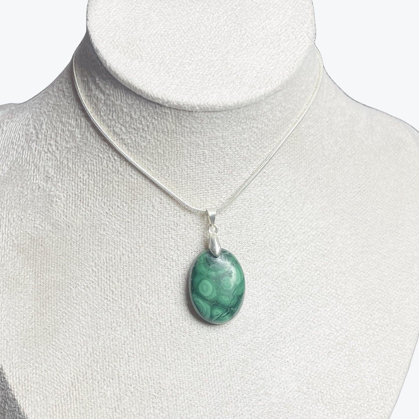 Pendentif Malachite Cabochon