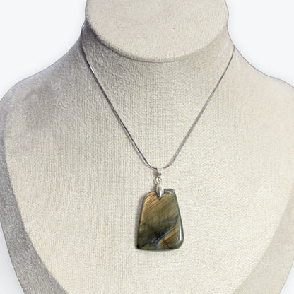 Pendentif en Labradorite avec bélière - Formes variée
