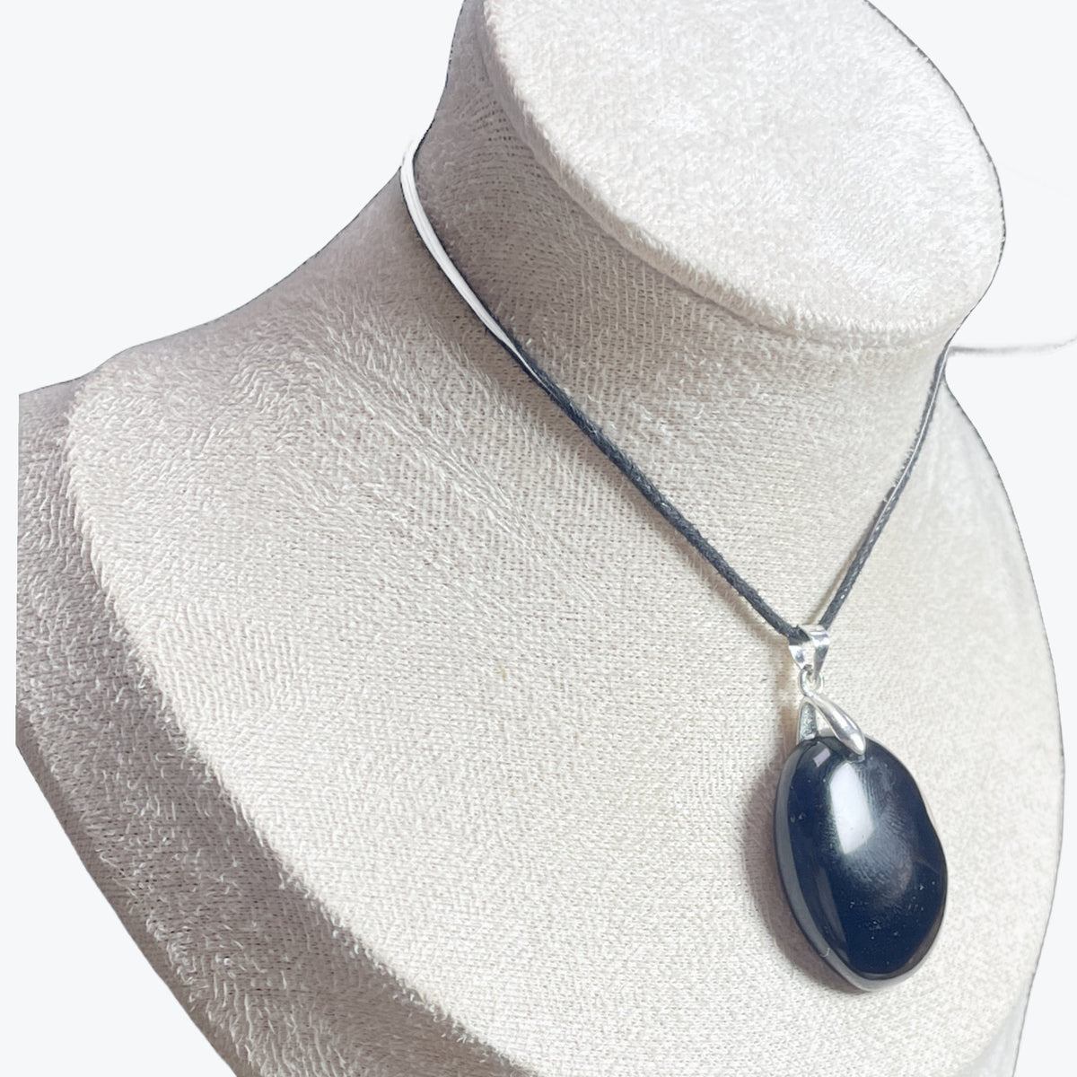 Pendentif Onyx Ovale — 2,9 x 2,2 cm
