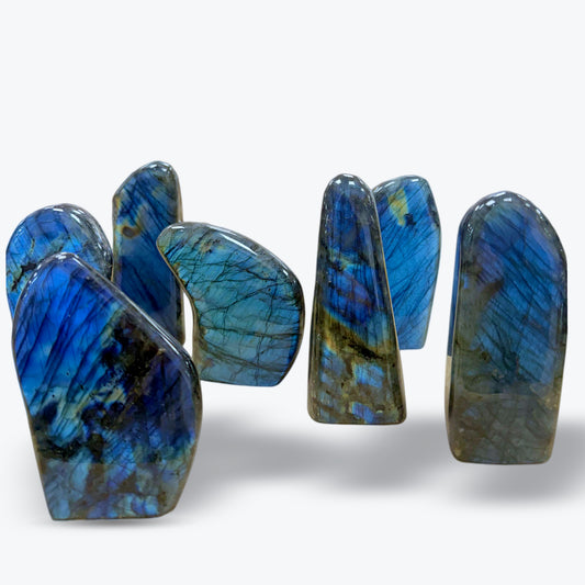Pierre polie en Labradorite Naturelle