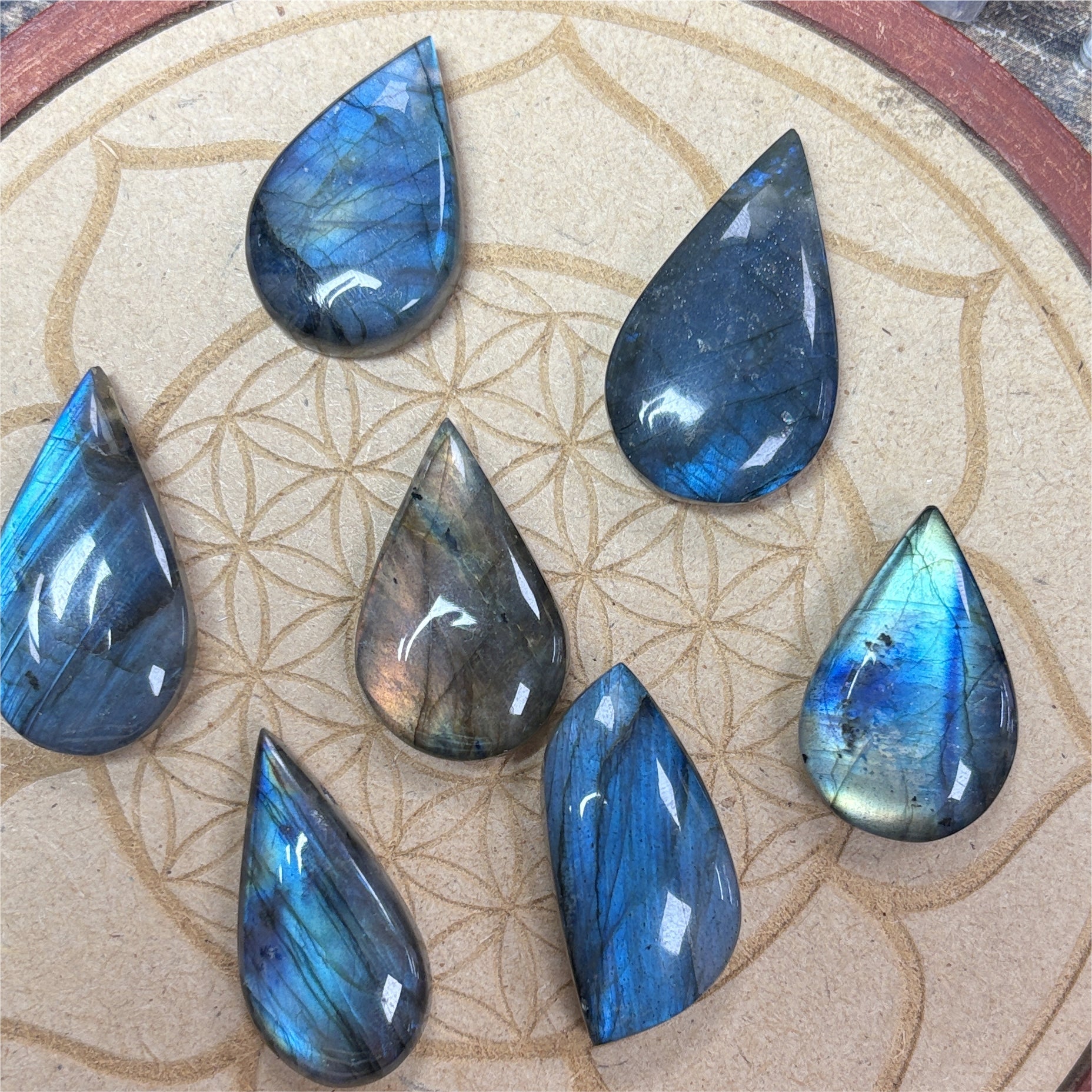 Pendentif en Labradorite percée - Formes variée