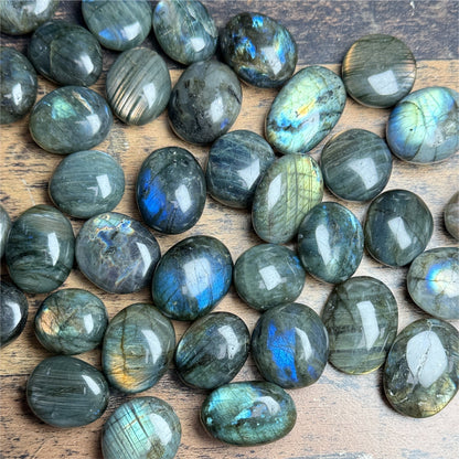 Pierres roulées en Labradorite - 20gr - 3x3 cm