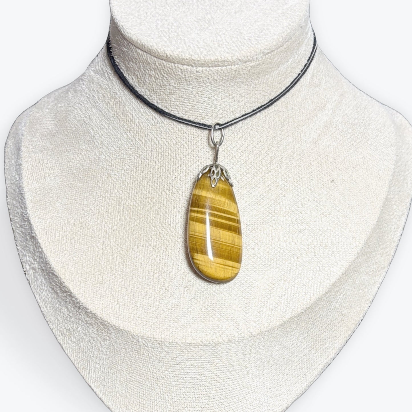 Pendentif Oeil De Tigre Libre