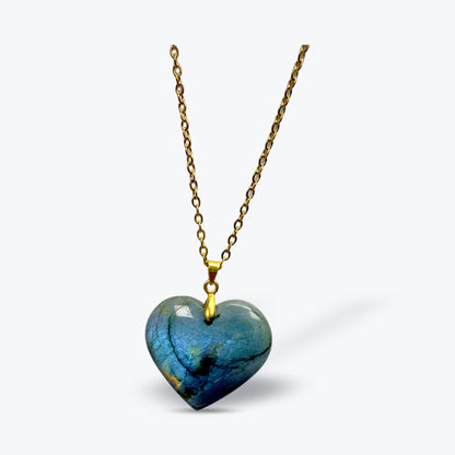 Pendentif Cœur Plat en Labradorite Naturelle Grise – Laiton – Madagascar