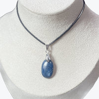 Pendentif Cyanite Ovale
