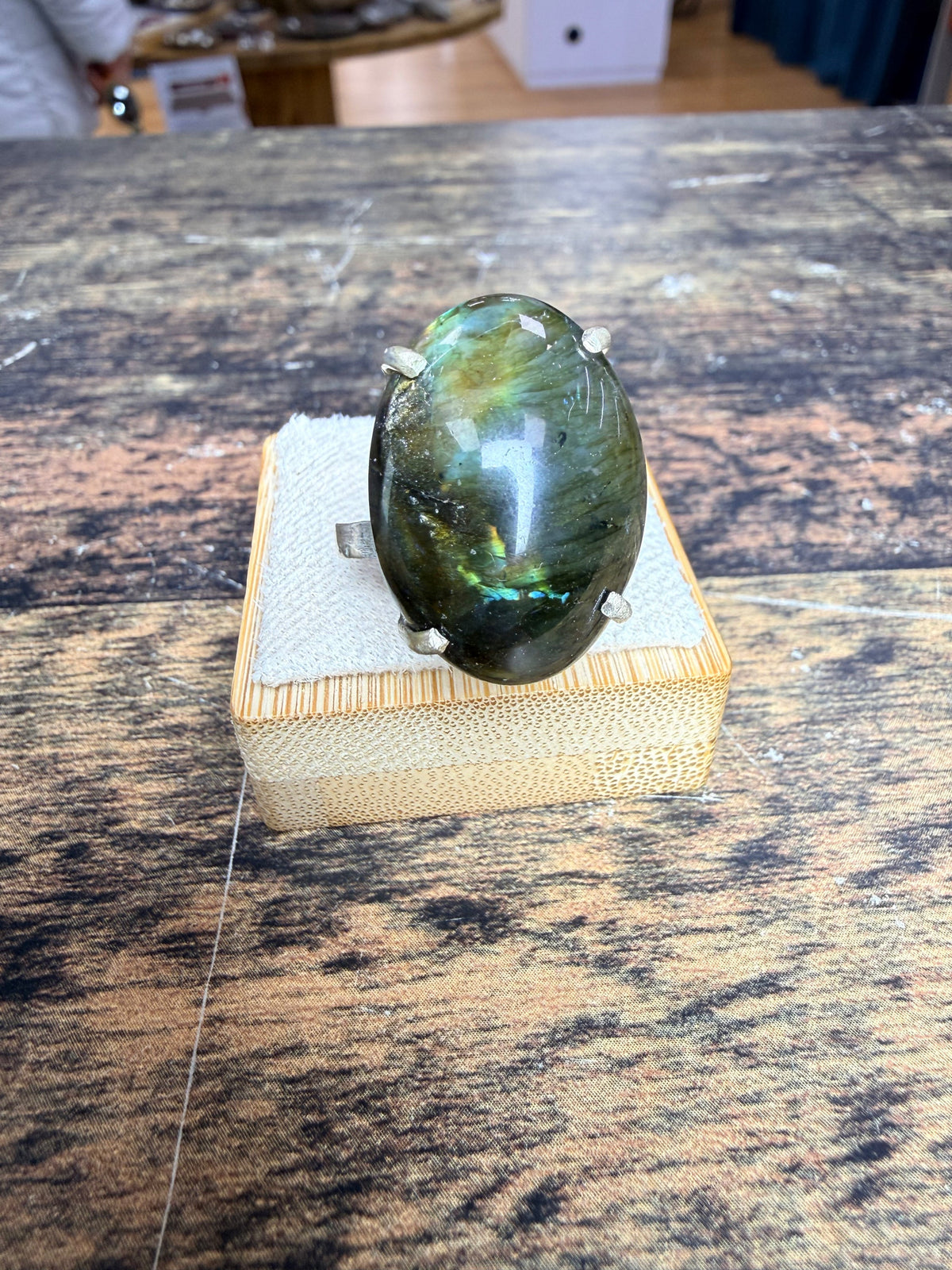 Bague Labradorite ovale -taille ajustable