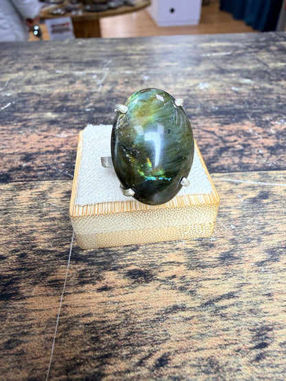 Bague Labradorite ovale -taille ajustable