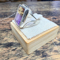 Bague Amétrine rectangulaire serticlos