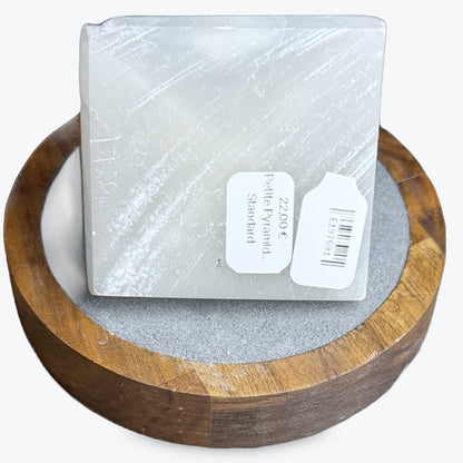 Petite Pyramide En Selenite | 160gr-5x5cm