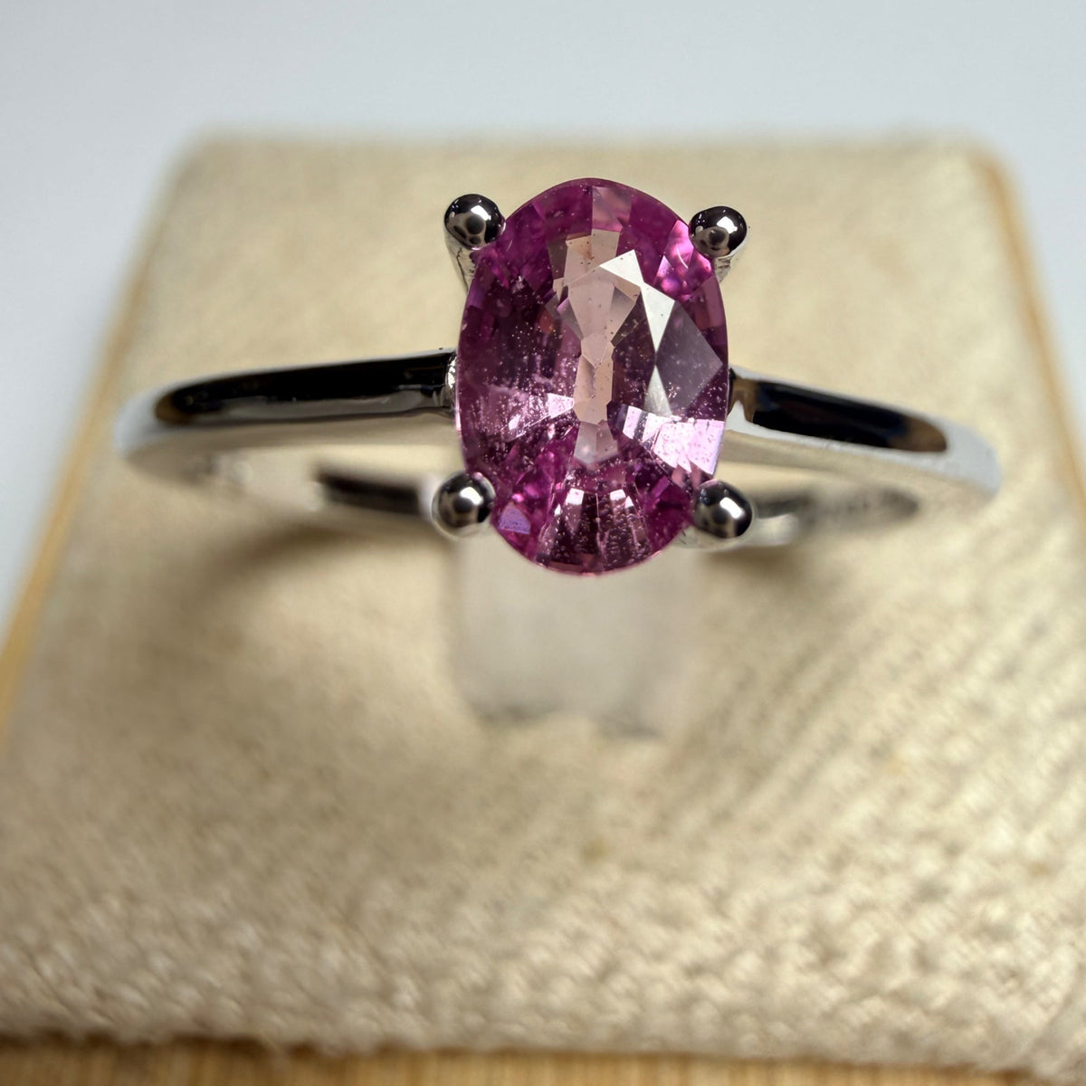Bague en Saphir Naturel – Tailles 52 à 56 – Argent 925 – provenance Sri Lanka