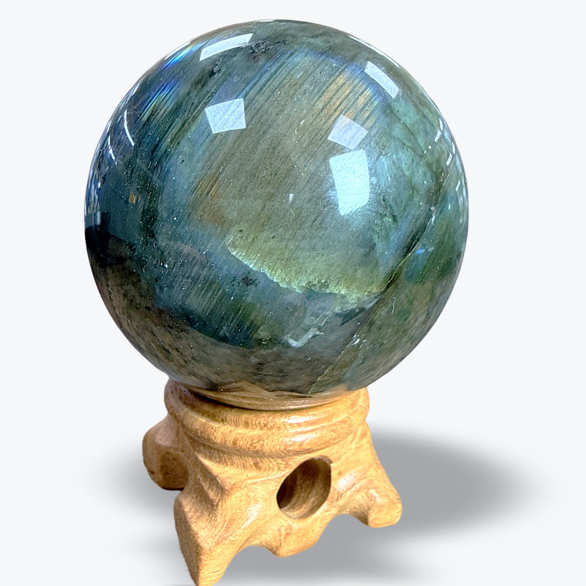 Sphère en Labradorite Naturelle polie sur socle bois – 5 à 8,5 cm – Madagascar - Pièce unique