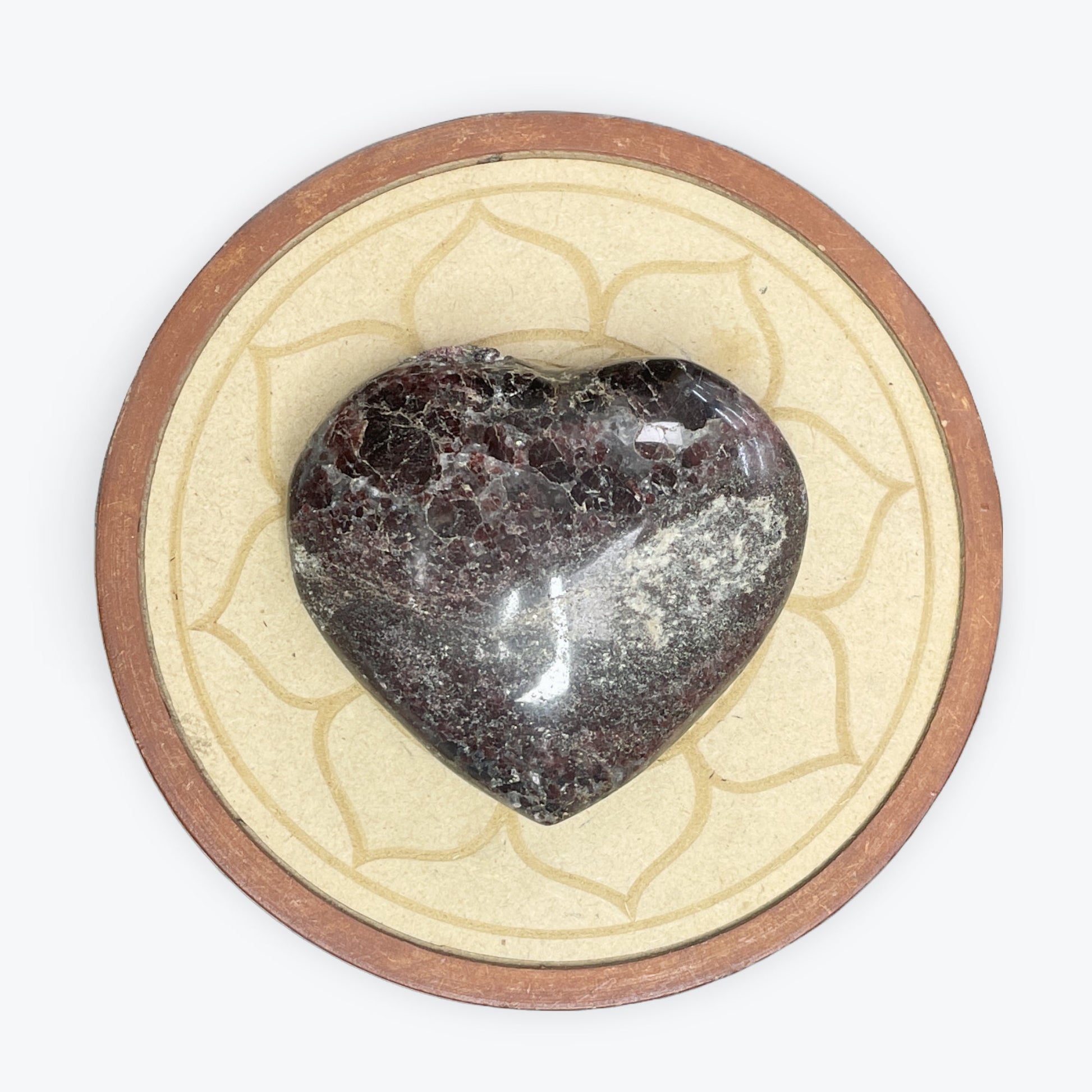 Cœur en Grenat légèrement abimé (360gr)