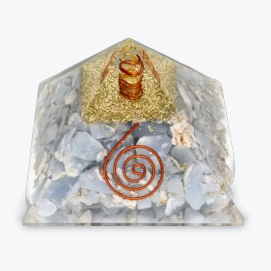 Pyramide Orgonite 7x7 Résine Spirale