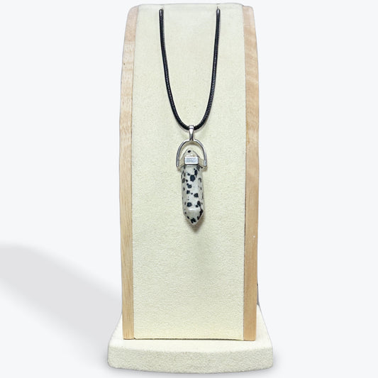 Pendentif jaspe dalmatien pointe