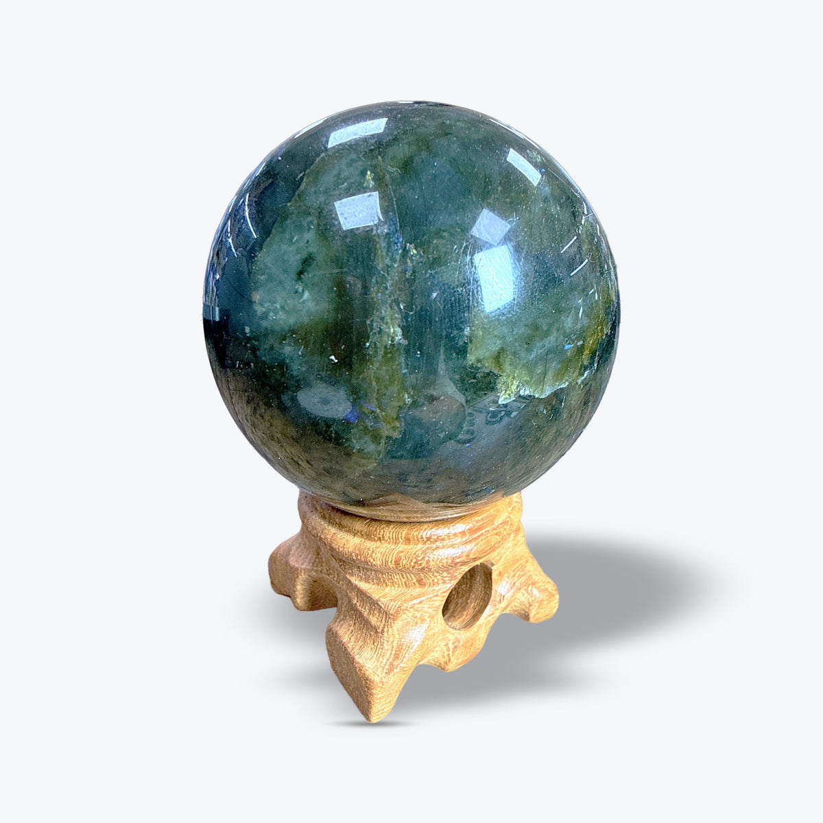 Sphère en Labradorite Naturelle polie sur socle bois – 5 à 8,5 cm – Madagascar - Pièce unique