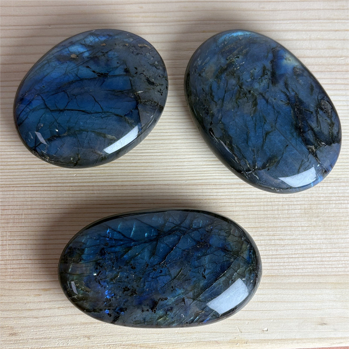 Galets en Labradorite extra qualité de Madagascar – photo 3