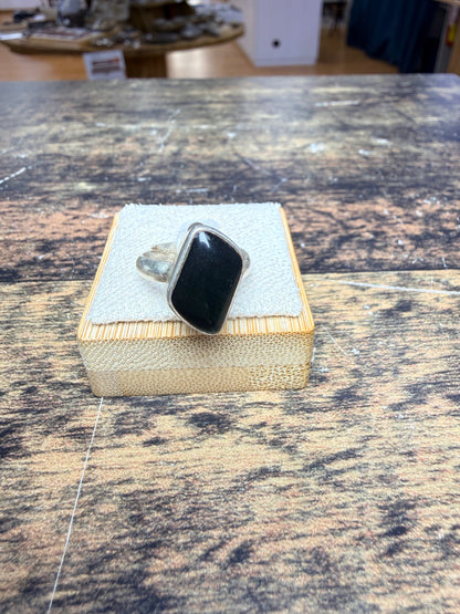 Bague Onyx en losange - taille ajustable