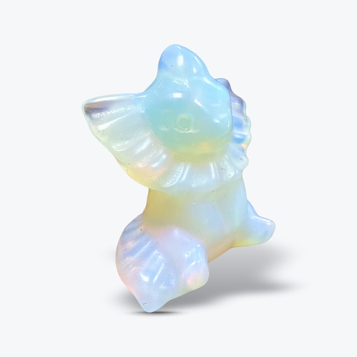 Figurine Éléphant Assis en Opalite Naturelle – trompe levée, blanc laiteux - Pièce unique | 19gr