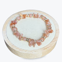 Bracelet En Pierre De Soleil Avec Perles Plates Dorées