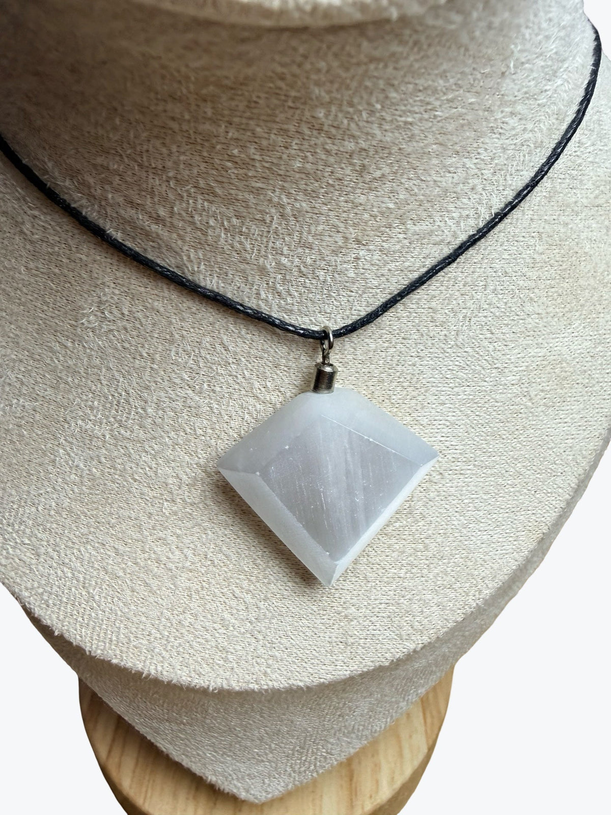 pendentif selenite | 3x4cm 8gr
