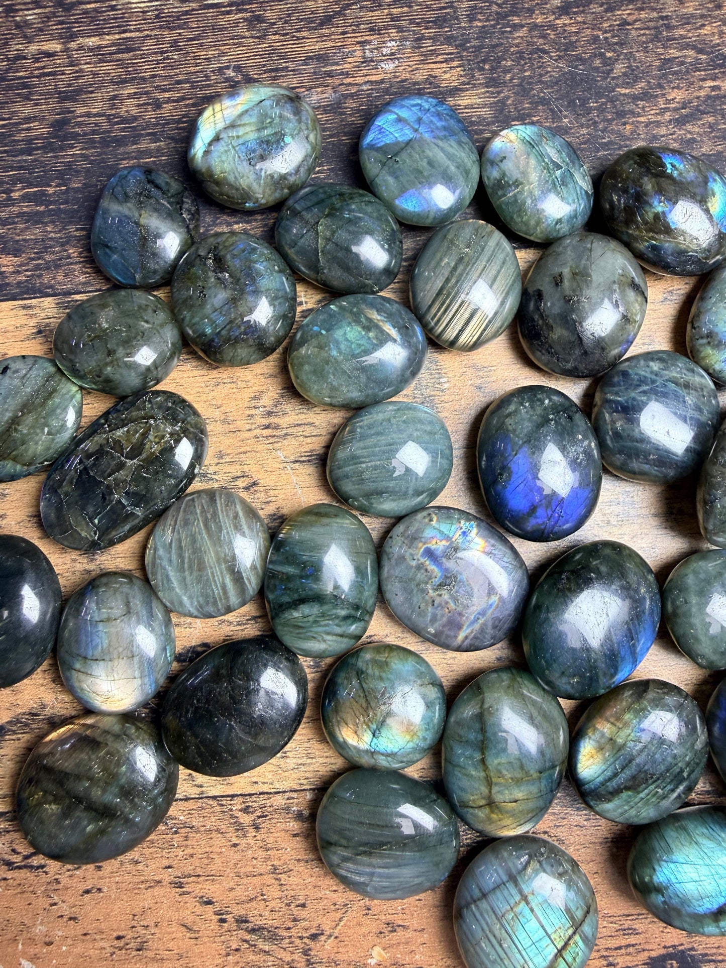 Pierres roulées en Labradorite - 20gr - 3x3 cm