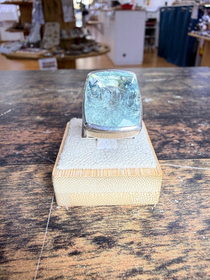 Grande bague Aigue-marine chevalière