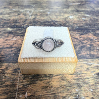 Pendentif Pointe Quartz Rose avec Triquetra - 3